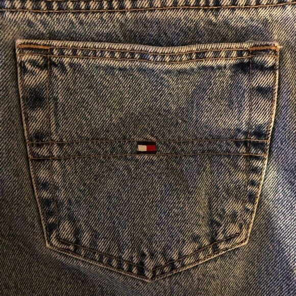 Tommy Hilfiger Sz 12 Blue Denim High Waisted Light Wash Cotton Mom Jeans - Picture 9 of 9